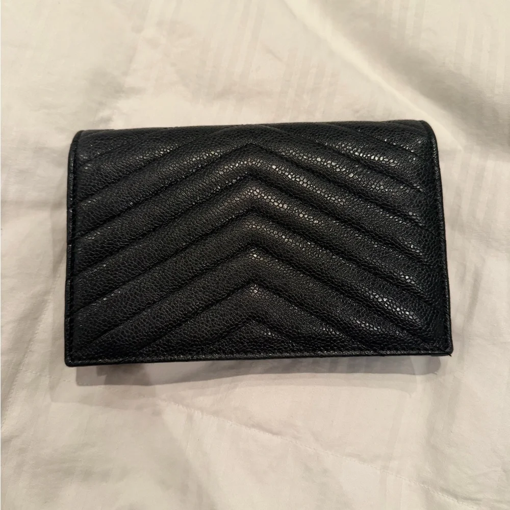 Yves Saint Laurent Black Quilted Crossbody Bag - Picture 4 of 5